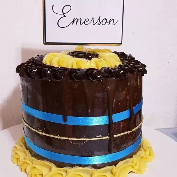 Decoração de Bolo de Aniversário Masculino - Decoração Fácil